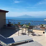 La Vue D'or Hotel