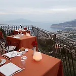 La Vue D'or Hotel 4*