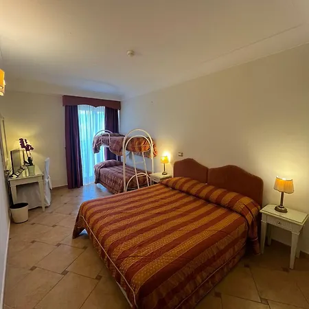 La Vue D'or Hotel