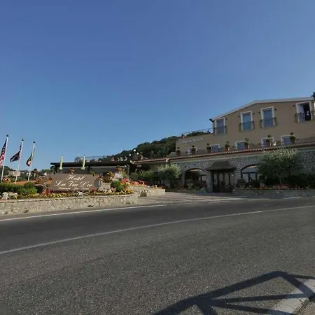 La Vue D'or Hotel 4*