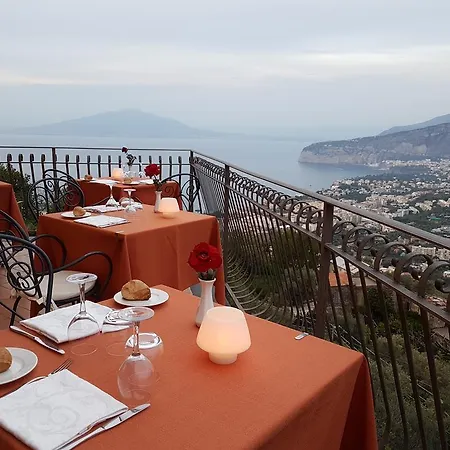 La Vue D'or Hotel 4*