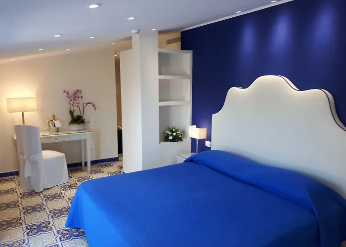 La Vue D'or Отель Сорренто