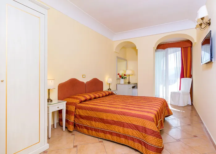 La Vue D'or 4* Сорренто