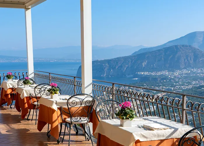 La Vue D'or 4*