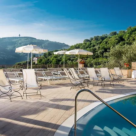 La Vue D'or سورينتو