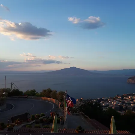 La Vue D'or فندق