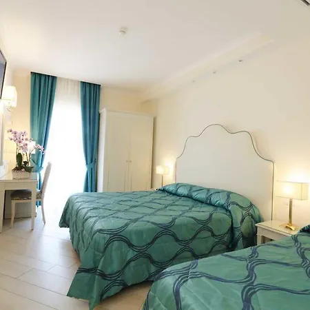 La Vue D'or فندق