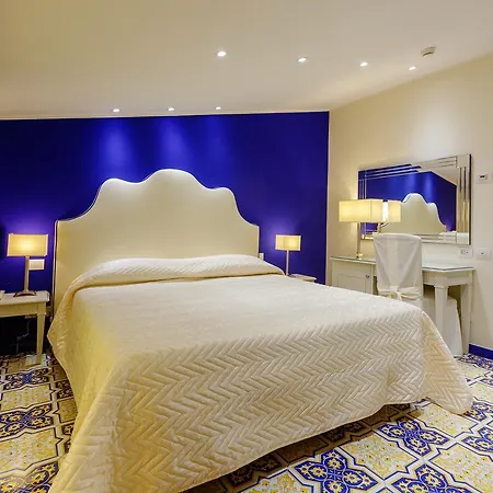 La Vue D'or 4* سورينتو